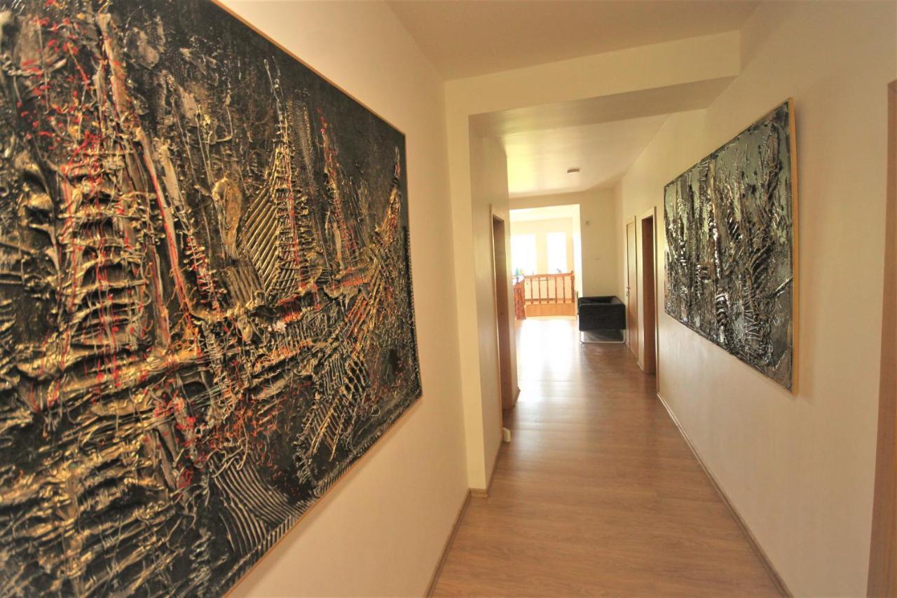 Sveciu Namai Prie Sirvintu Hotel Akmeniai Exterior photo